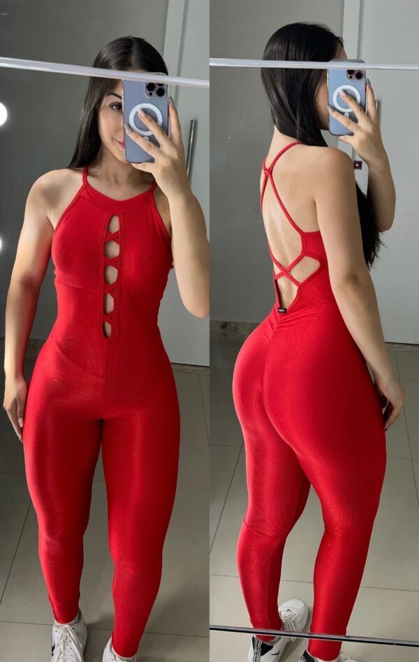 Macacão Empina Bumbum Gabriella