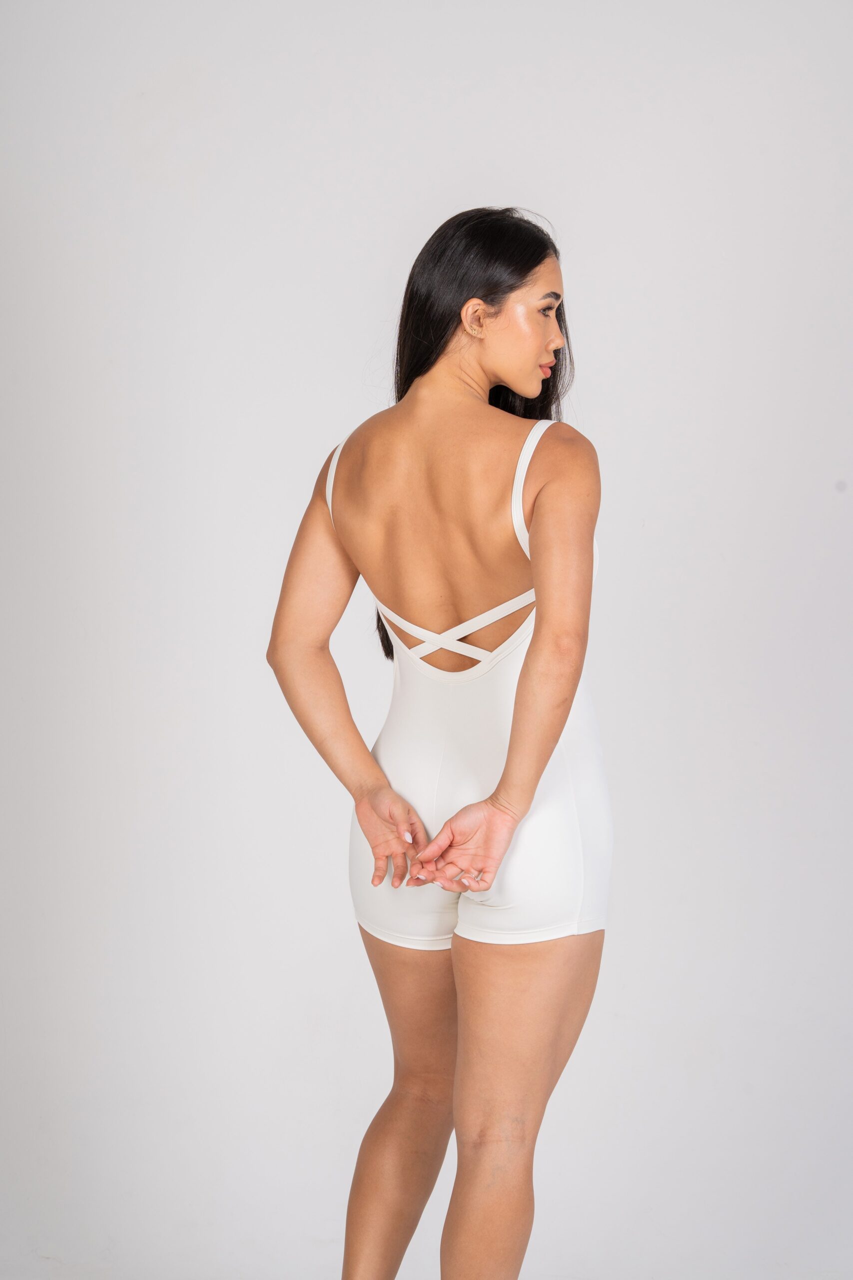 Macaquinho Power Off White - Image 3